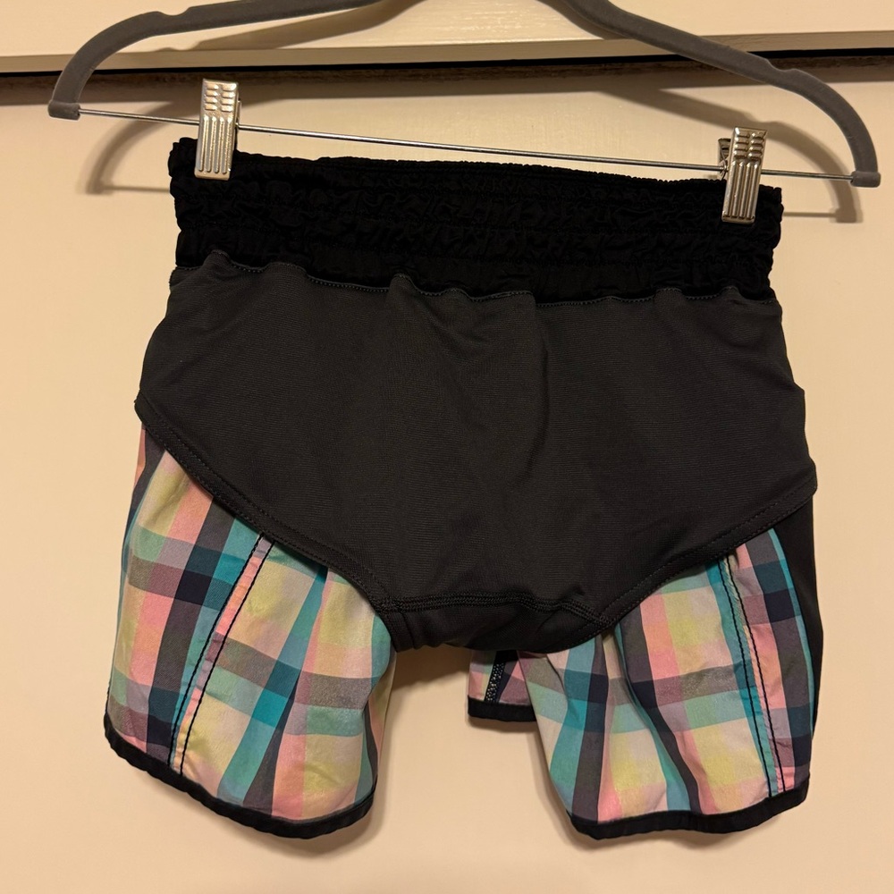Lululemon Tracker Short II *2-way Stretch
Wee Wheezy Check Bleached Coral Cadet - Picture 7 of 10